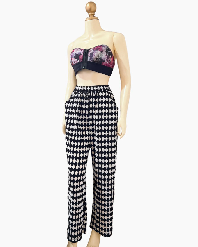Black & White Diamond-Print Wide-Leg Pants