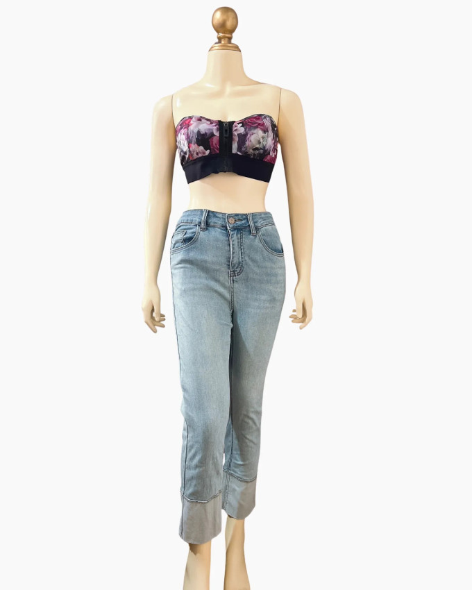 Light Wash Cuffed Hem Straight-Leg Jeans