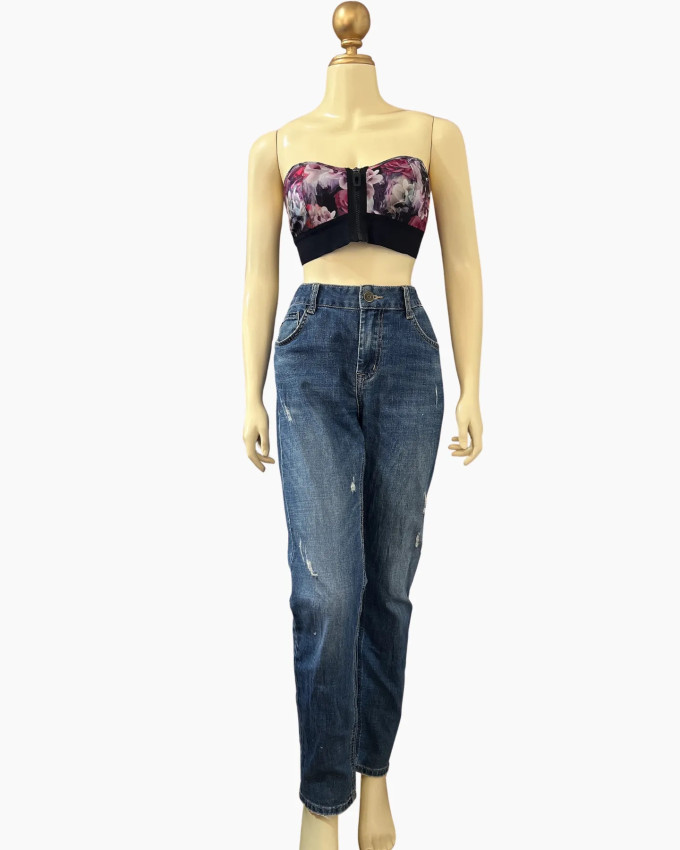 Distressed Relaxed-Fit Blue Jeans