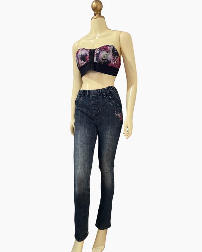 Dark Wash Stretch Skinny Jeans with Embroidered Accents