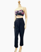 High-Waisted Cuffed Black Trousers with Double-Button Closure High-Waisted Cuffed Black Trousers with Double-Button Closure