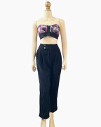High-Waisted Cuffed Black Trousers with Double-Button Closure High-Waisted Cuffed Black Trousers with Double-Button Closure